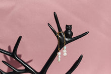 Load image into Gallery viewer, Pearly